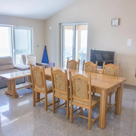 Apartment Citrine On The Biograd Na Moru