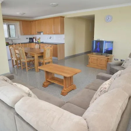 Citrine On The * Biograd Na Moru